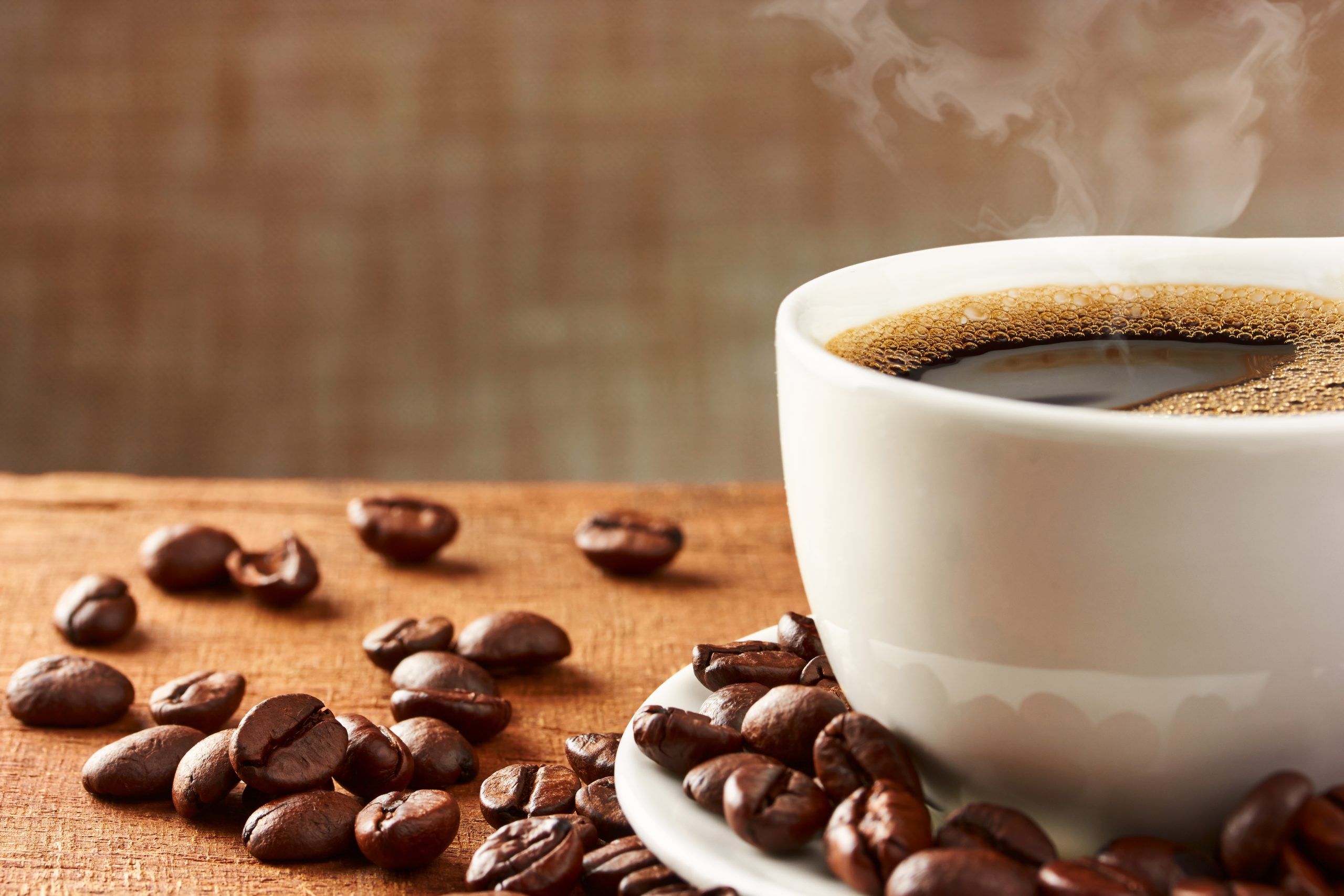El placer de cada mañana: Sumérgete en el irresistible aroma del café y disfruta de un día increíble